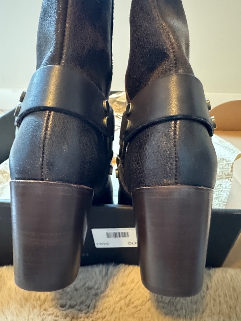 Frye Jean harness boots in chocolate Women’s Mid-Calf Brown Leather Block boot - Picture 9 of 10